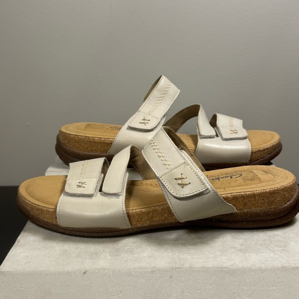 Clarks Women's Roseville Bay Flat Sandal, size 12, white Leather, NWOT - Picture 3 of 10